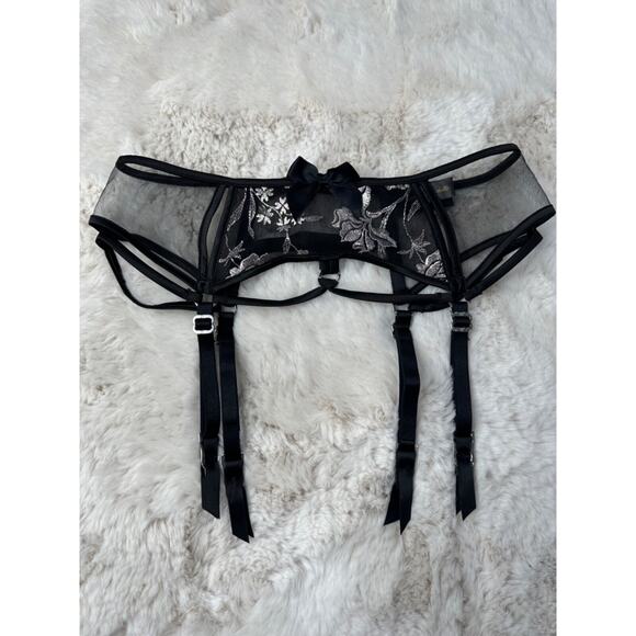 Honey Birdette STELLA🖤 Black Silver Floral 3 Piece Set 34DDD, S, S Thong - Picture 7 of 11